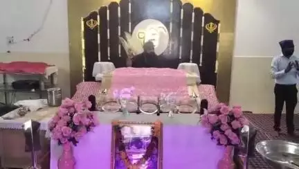 नौरोजाबाद: गुरुद्वारा परिसर में मनाया गया समाजसेवी जसवंत सिंह का 71वां जन्मदिन, नगर परिषद कर्मचारियों ने किया सम्मान