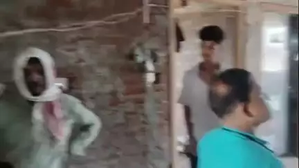 पेशरार: जिले में बिजली विभाग की छापेमारी, तीन लोगों पर कार्रवाई