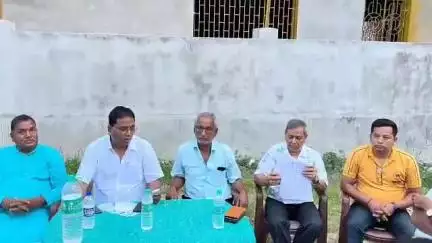 দেশপ্রাণ: দুরমুট অঞ্চল তৃণমূল নেতৃত্বদের নিয়ে সাংগঠনিক আলোচনা সভায় আজ  উপস্থিত ছিলেনINTTUC সাংগঠনিক জেলা সভাপতি বিকাশ চন্দ্র বেজ
