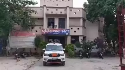 कोटवा: सोमवार रात आई आंधी के कारण कोटवा में बिजली आपूर्ति दो दिनों से बाधित है