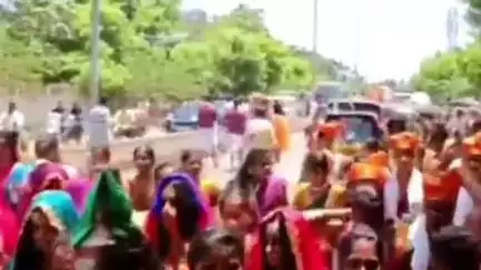 ಹಡಗಲಿ: ಪಟ್ಟಣದಲ್ಲಿ ಜಾನಪದ ಉತ್ಸವ ಕಾರ್ಯಕ್ರಮ