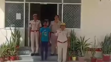 जसवंतपुरा: जसवंतपुरा पुलिस ने कार्रवाई करते हुए अवैध देशी शराब के साथ एक आरोपी को गिरफ्तार किया