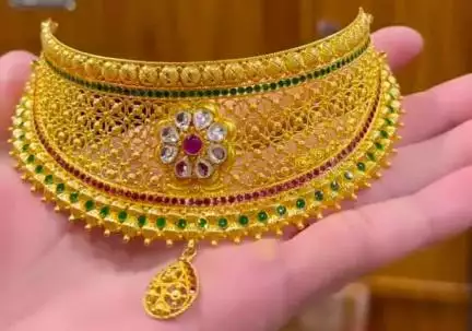 कोई भाई ने बैंक से गोल्ड लोन लिया है और अब बैंक आप का सोना बेच रही है और आप छुङा नही सकतै तो संपर्क करे आज ही 8104928716