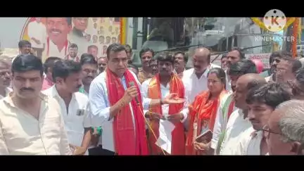 చిట్యాల: ప్రజలకు ఇచ్చిన హామీలను కాంగ్రెస్ ప్రభుత్వం అమలు చేస్తుంది: ఎమ్మెల్యే వేముల వీరేశం, ఎంపీ చామల కిరణ్ కుమార్ రెడ్డి