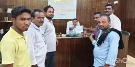 सिरोंचा: उन्हाळी धान पिकाची खरेदी करण्याकरिता ऑनलाइन नोंदणी सुरू करा शेतकऱ्यांची तहसीलदार मार्फत जिल्हाधिकाऱ्यांना निवेदन