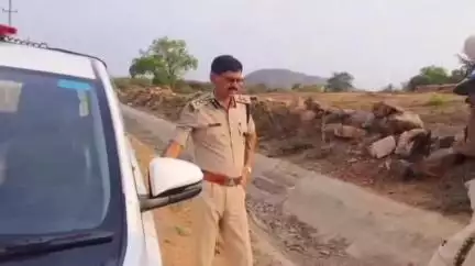 ದೇವದುರ್ಗ: ನಗರಗುಂಡ ಸಮೀಪ ಅಪಘಾತ ನಡೆದ ಸ್ಥಳಕ್ಕೆ ಎಸ್ಪಿ ಎಂ. ಪುಟ್ಟಮಾದಯ್ಯ ಭೇಟಿ