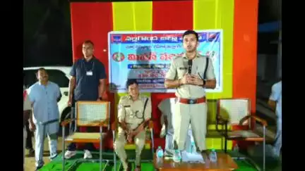 అనుముల: కొత్తపల్లి గ్రామాన్ని సందర్శించి, మాదకద్రవ్యాల నిర్మూలన పై అవగాహన కల్పించిన జిల్లా ఎస్పీ శరత్ చంద్ర పవార్