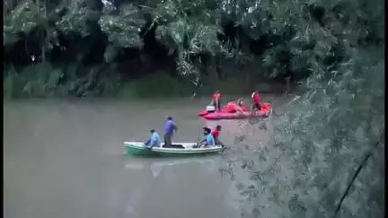 മാനന്തവാടി: പനമരം പുഴയിൽ യുവാവ് മീൻ പിടിക്കുന്നതിനിടെ കുഴഞ്ഞുവീണ് മരിച്ചു