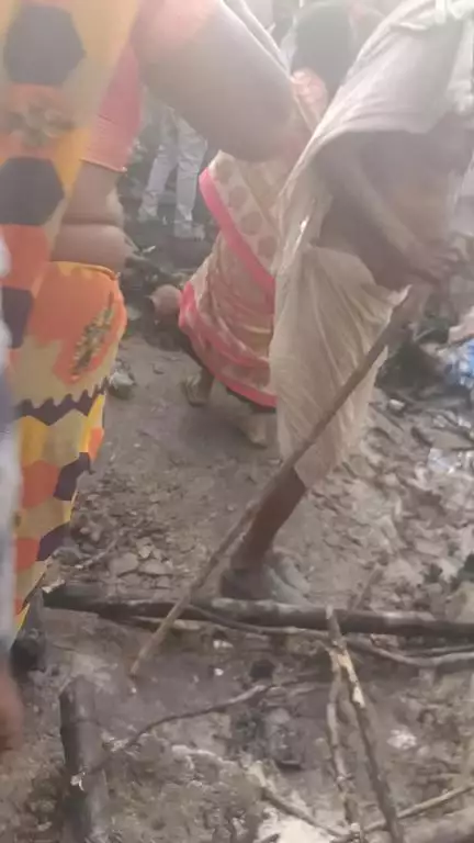 , बबेरू अंबेडकर नगर नहर पटरी
क्ष
bsibd