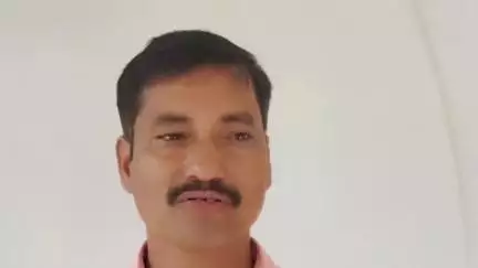 নাজিৰা: পঞ্চায়ত নিৰ্বাচনত শাসক পক্ষতেই নিৰ্বাচনৰ ৰায় আহে.
নাজিৰাত এই মন্তব্য চি,পি,আইৰ ৰাজ্যিক সম্পাদক কনক গগৈৰ