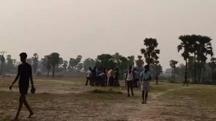 बेलागंज: गोवराहा फिल्ड से अज्ञात चोरों ने गद्दा किया चोरी धावकों में तैयारी करने में हो रही परेशानी