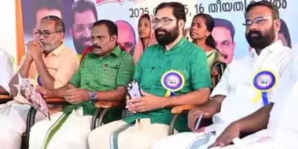 കുന്നത്തൂർ: മൈനാഗപ്പള്ളി ശ്രീചിത്തിരവിലാസം ഗവ. എൽ.പി സ്കൂൾ ശതബ്ദി സ്മാരക കവാടം മന്ത്രി പി. പ്രസാദ് ഉദ്ഘാടനം ചെയ്തു