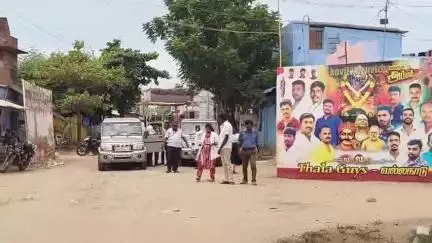 ஸ்ரீவைகுண்டம்: வல்லநாடு கிராமத்தில் மருத்துவக் குழுவினர் முகாமிட்டு, வாந்தி பேதி பாதிப்புக்குள்ளான நபர்களுக்கு தேவையான மருத்து சேவைகள் வழங்கல்