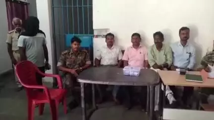 कुरडेग: मनरेगा मजदूरों के 146 एटीएम कार्ड रखकर निकासी करता था, कुरडेग पुलिस ने युवक को भेजा जेल