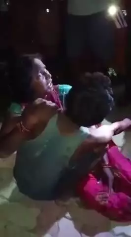 ग्राम योगीपुर वार्ड नंबर 4 में अपनी माँ ने चलवाई गोली बेटी और दामाद पर 12 बजे रात में आ कर के मामला 15/5/2025 को