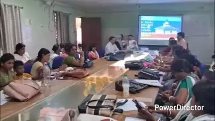 सोनारायठाढ़ी: PM टीवी मुक्त भारत अभियान के तहत सीएचसी में प्रशिक्षण आयोजित, सोनारायठाड़ी व सारवां के स्वास्थ्य कर्मियों ने लिया भाग