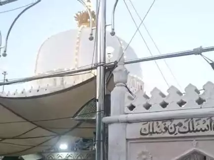 16 मई 2025 अजमेर दरगाह शरीफ का नज़ारा देखिये #ameerbloggerajmer #Ajmer #ajmersharif #ajmervlogs #khawajaji