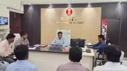 पंडौल: पंडौल प्रखंड में शिविर की समीक्षा बैठक, सदर एसडीएम अश्वनी कुमार ने की अध्यक्षता