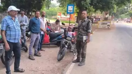 बानो: बानो और सोय में एनसीडी टीम और अंचलाधिकारी ने निकोटिन युक्त पान मसाला गुटखा की बिक्री को लेकर छापेमारी की