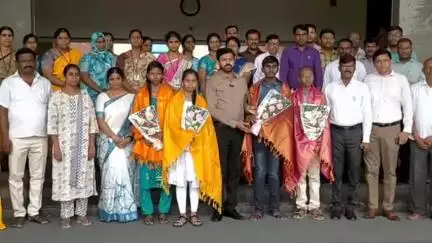 நல்லம்பள்ளி: 10ம் வகுப்பு பொதுத்தேர்வில் அதியமான்கோட்டை தனியார் பள்ளி மாணவன் 497 மதிப்பெண்கள் பெற்று சாதனை