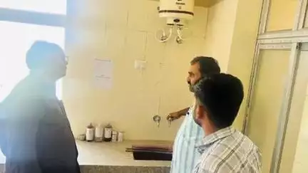 रानीवाड़ा: वणधर स्वास्थ्य केंद्र में दवाइयों का स्टॉक बढ़ाने के निर्देश, मौसमी बीमारियों से निपटने की तैयारी की गई