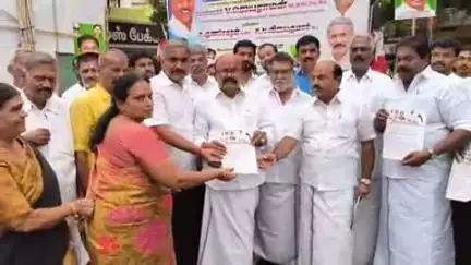 திருப்பூர் வடக்கு: சாமுண்டிபுரம் , குமார் நகர் உள்ளிட்ட பகுதிகளில் அதிமுகவினர் திண்ணை பிரச்சாரத்தில் ஈடுபட்டனர்