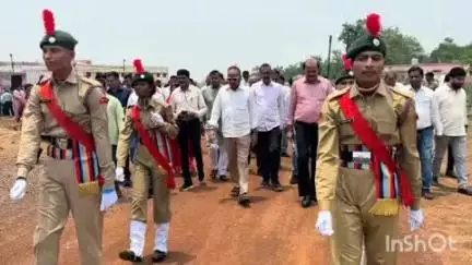 मगरलोड: कुरूद के गुरू घासीदास शासकीय महाविद्यालय में अतिरिक्त कक्ष निर्माण हेतु कुरूद विधायक व पूर्व मंत्री ने किया भूमिपूजन