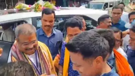 ଜମନକିରା: ଜମନକିରା ଠାରେ କେନ୍ଦ୍ର ଶିକ୍ଷାମନ୍ତ୍ରୀ ଧର୍ମେନ୍ଦ୍ର ପ୍ରଧାନ ଙ୍କୁ ଭବ୍ୟ ସ୍ଵାଗତ ସମ୍ବର୍ଦ୍ଧନା ଜ୍ଞାପନ
