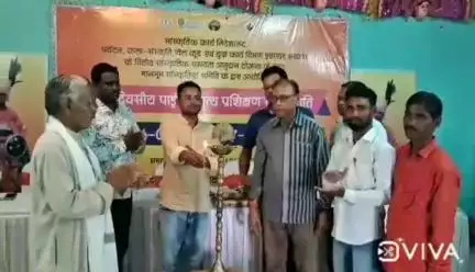 ईचागढ़: चोगा आदारडीह में 12 दिवसीय पाईका नृत्य प्रशिक्षण का शुभारंभ किया गया