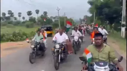 యలమంచిలిలో సైనికులకు మద్దతుగా బైక్ ర్యాలీ