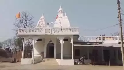बहादुरपुर: ग्राम ओढ़ेर में श्री विष्णु कुंडलीय महायज्ञ का आयोजन, ग्राम मल्हारगढ़ के महंत श्री राम गोपालाचार्य जी महाराज होंगे शामिल