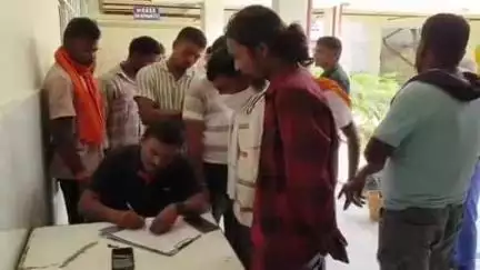 पालकोट: सड़क दुर्घटना में तेतर टोली के पारा शिक्षक की मौत