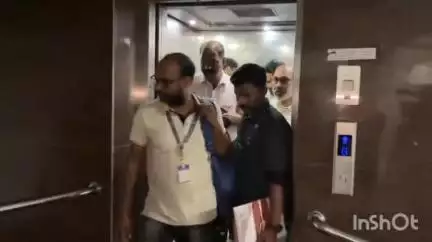 മൂവാറ്റുപുഴ: ഇ.ഡി അസിസ്റ്റൻ്റ് ഡയറക്ടർ പ്രതിയായ കൈക്കൂലികേസിൽ അറസ്റ്റിലായ പ്രതികളെ മൂവാറ്റുപുഴ കോടതി അഞ്ച് ദിവസത്തെ കസ്റ്റഡിയിൽ വിട്ടു