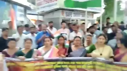 করিমপুর ১: করিমপুরে তৃণমূল কংগ্রেসের জাতীয়তাবাদী মিছিল, উপস্থিত বিধায়ক ও মুর্শিদাবাদের সাংসদ আবু তাহের খান
