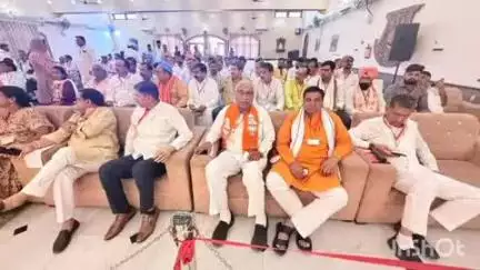 बाप: फलोदी विधायक मास्टर पब्बाराम विश्नोई बीकानेर के दौरे पर रहे