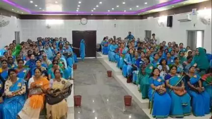 খড়গ্রাম: পশ্চিমবঙ্গ রাজ্য ICDS কর্মী সমিতি পক্ষ থেকে ব্লক সম্মেলনের আয়োজন করা হয়, উপস্থিত রাজ্য সম্পাদিকা