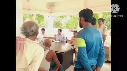 बीरपुर: बीरपुर थाना में भूमि विवाद निपटारे के लिए जनता दरबार आयोजित, दो मामले सुलझाए गए