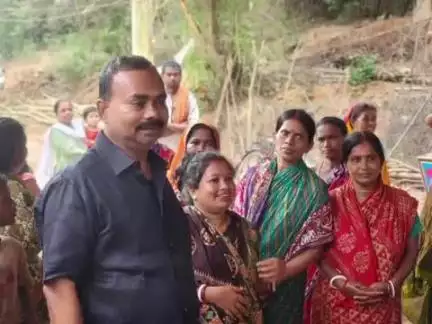 बोराम: सासन कोचा में हरिनाम संकीर्तन का आयोजन, विधायक मंगल कालिंदी हुए शामिल