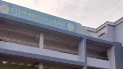 पुसौर: उत्तम मेमोरियल कॉलेज पटेल पाली के छात्रों का यूनिवर्सिटी टॉपर्स की सूची में दबदबा