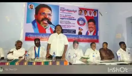 குன்னம்: குன்னம் பிகேஎம் திருமண மண்டபத்தில் விசிக மாவட்ட செயற்குழு கூட்டம் நடந்தது