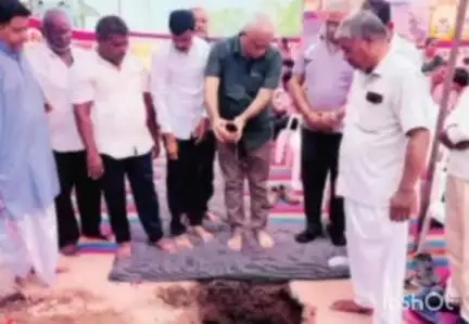 સોજીત્રા: દેવાતજ ગામે નવીન રસ્તા બનનાર તથા પ્રાથમિક આરોગ્ય કેન્દ્રનું ખાતમુહૂર્ત કરાયું