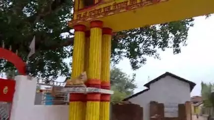 आज हमारे ग्राम झझपुरीकलां में तीरंगा यात्रा निकाले गये थे 17/5/2025 शनिवार