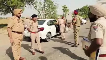 ਬੁਢਲਾਡਾ: ਹਰਿਆਣਾ ਨਾਲ ਲੱਗਦੇ ਬਾਰਡਰਾਂ 'ਤੇ ਮਾਨਸਾ ਪੁਲਿਸ ਵੱਲੋਂ ਕੀਤੀ ਗਈ ਚੈਕਿੰਗ , ਐਸ.ਐਸ.ਪੀ ਵੀ ਰਹੇ ਮੌਜੂਦ