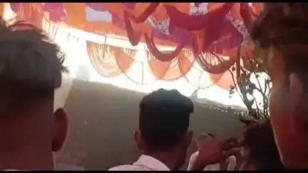 ડીસા: ડીસા વણઝારા વાસ વિસ્તારમાં લગ્ન મંડપમાં આગ લાગતાં અફડાતફડી મચી જવા પામી સદનસીબે જાનહાનિ ટળી