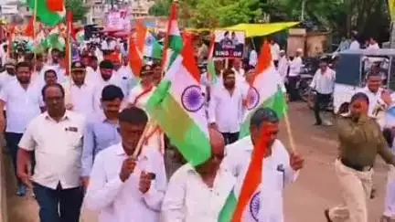 पाथर्डी: भारतीय सैन्याच्या सन्मानार्थ अहिल्यानगर च्या पाथर्डी तिरंगा रॅली काढण्यात आली