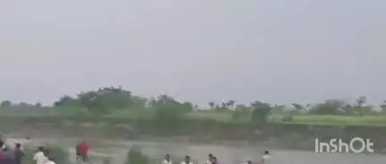 পলাশবাৰী: দক্ষিণ কামৰূপৰ বৰটাৰীত নদীত গা ধুবলৈ গৈ সন্ধানহীন এজন ছাত্ৰ, ছাত্ৰজনক বিচাৰি এছডিআৰএফৰ অভিযান অব্যাহত