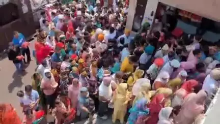 स्वारघाट: श्री नैना देवी में श्रद्धा का सैलाब उमड़ा, 25 हजार श्रद्धालुओं ने किए माता के दर्शन
