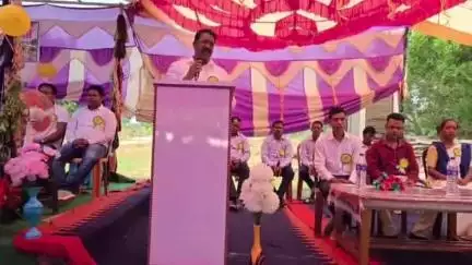 ठेठईटांगर: कोलेबिरा विधायक जीईएल चर्च रायबहार मंडली के तीसरे आशीष संस्कार कार्यक्रम में हुए शामिल