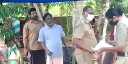 കരുനാഗപ്പള്ളി: ചവറ ചോല പുത്തൻചന്തയിൽ വയോധികയെ വാടകവീട്ടിൽ മരിച്ച നിലയിൽ കണ്ടെത്തി
