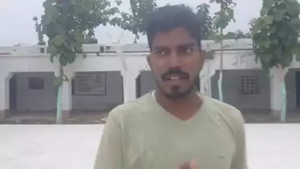 रणगांव उच्च विद्यालय की जर्जर स्थिति,4 कमरा में 9th से 12th के 600बच्चे पढ़ते है , कोई नहीं है सुनने वाला #munger #bihar